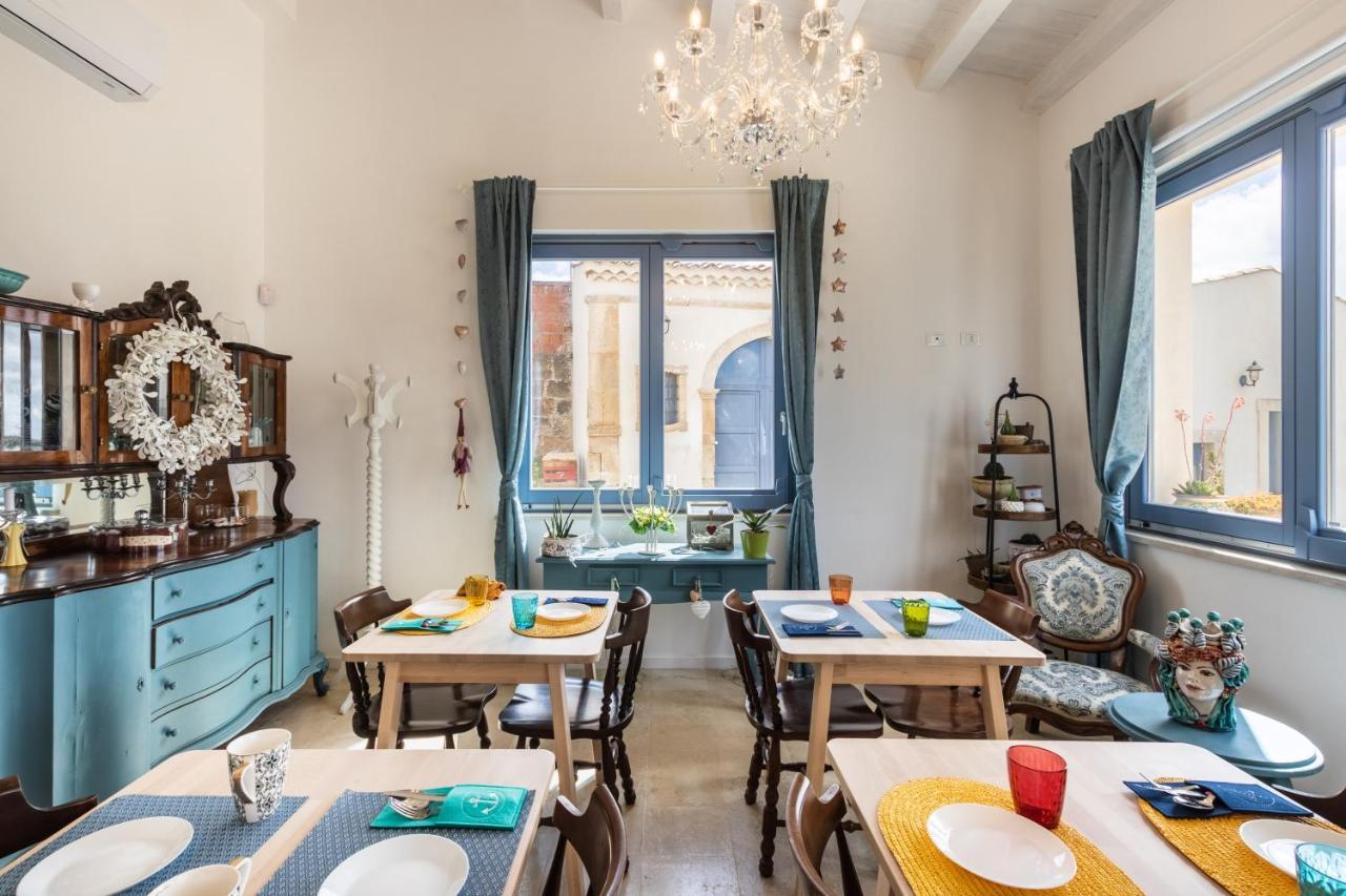 Michael Garden Bed & Breakfast Noto Bagian luar foto