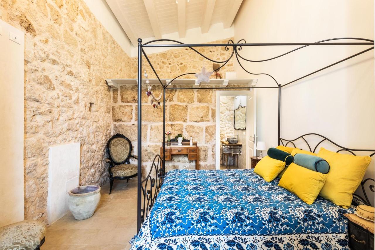 Michael Garden Bed & Breakfast Noto Bagian luar foto
