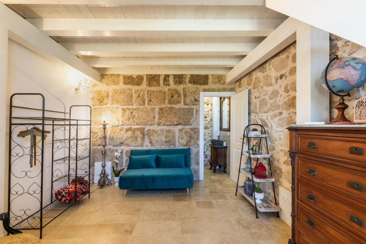 Michael Garden Bed & Breakfast Noto Bagian luar foto