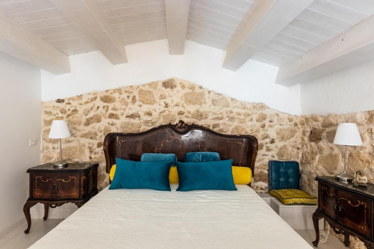 Michael Garden Bed & Breakfast Noto Bagian luar foto