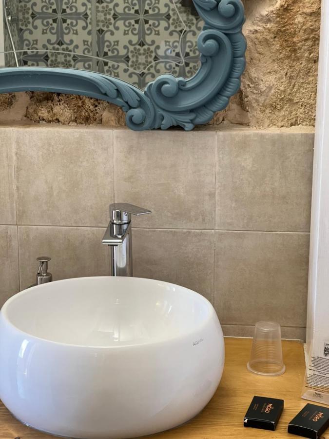 Michael Garden Bed & Breakfast Noto Bagian luar foto