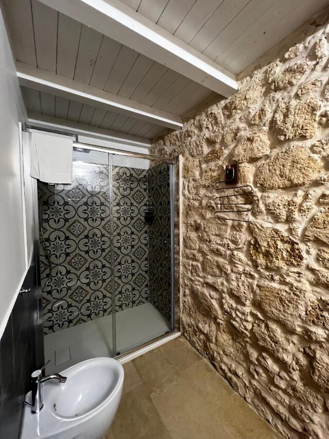 Michael Garden Bed & Breakfast Noto Bagian luar foto
